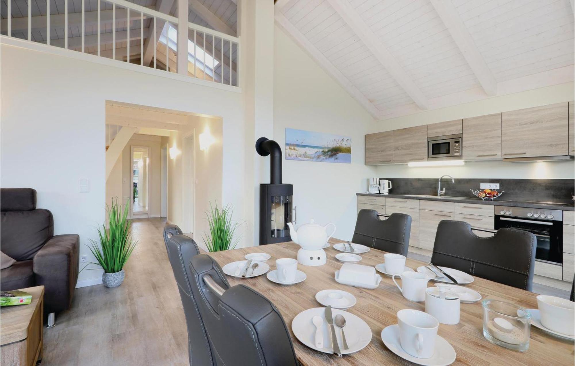 Beautiful Home In Dagebuell With Wifi Extérieur photo